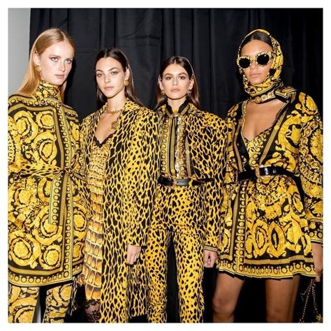 gianni versace moda 2020